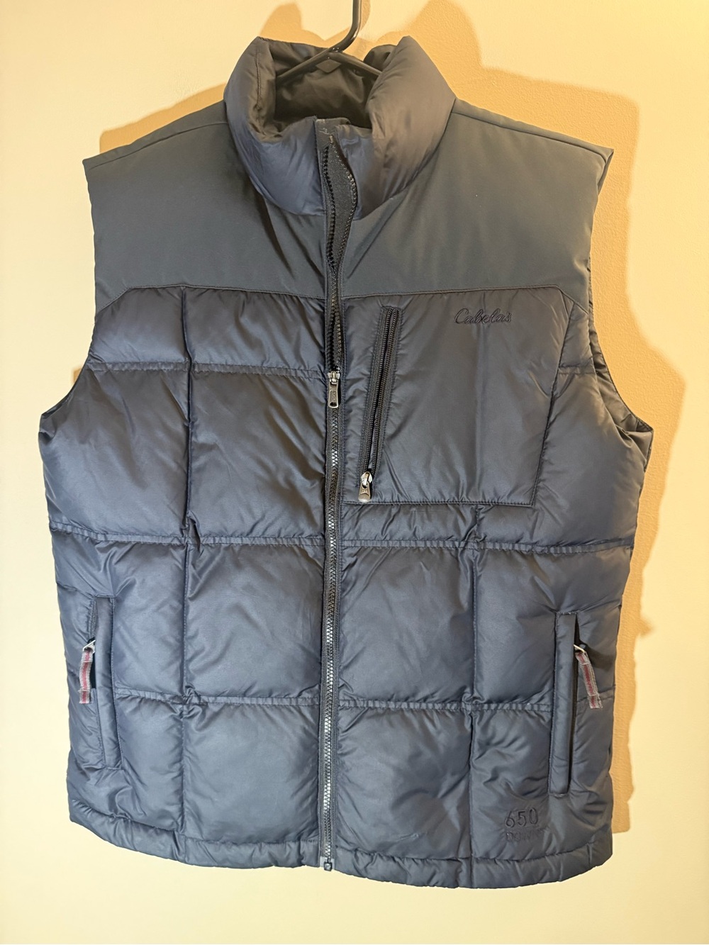 Cabela's Men's Dark Gray Quilted Puffer Full Zip Vest Size Medium